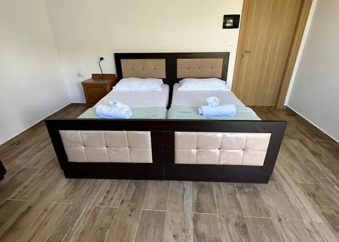 Progon House Tepelene