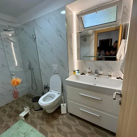 Progon House * Tepelena