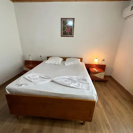 Guest house Progon House *